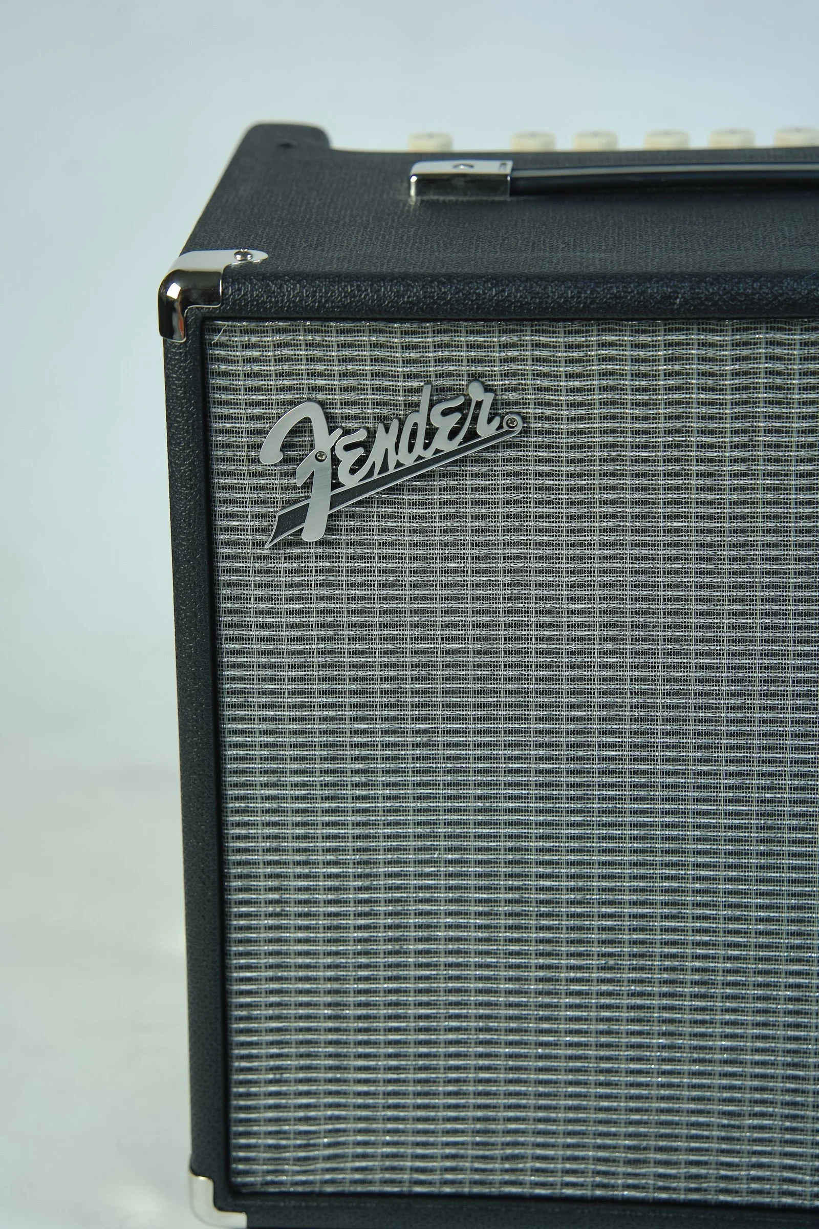 Fender Rumble 25 V3 Bass Amplifier — David's Guitar Loft